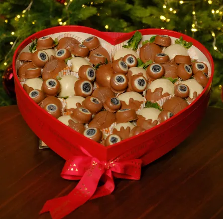 Сhocolate berries