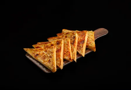 Sarimsoqli non