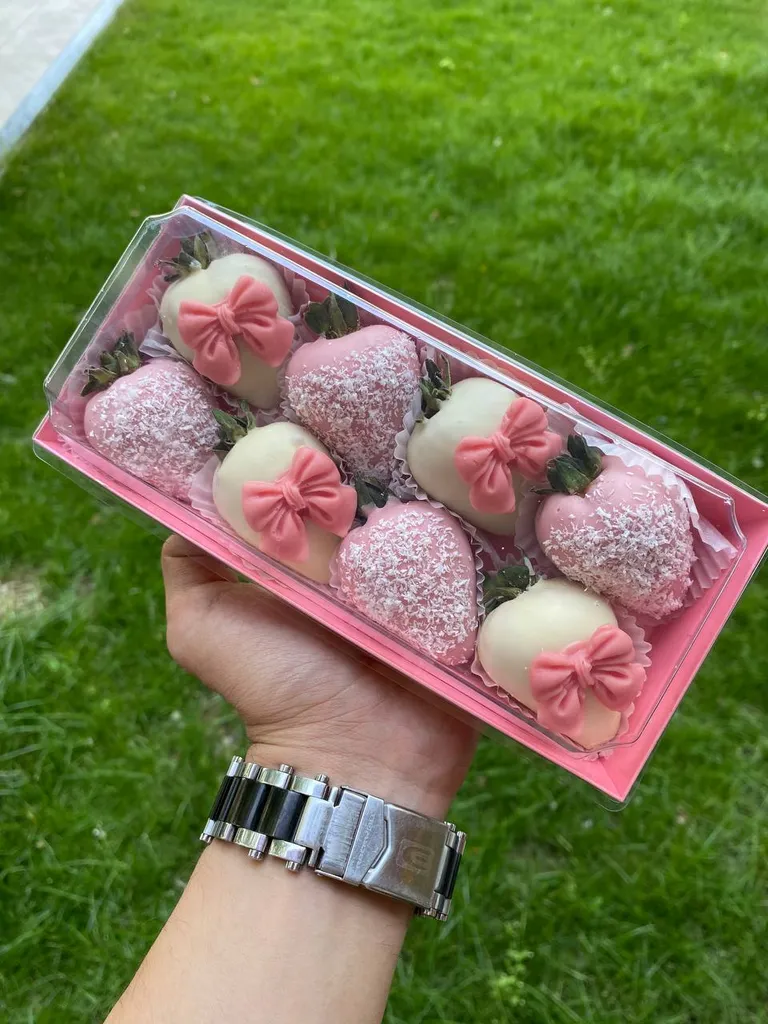 Леди клубника🎀